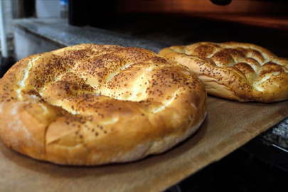 Evde Ramazan Pidesi yapımı tarifi ve püf noktaları