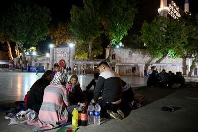 Sahura kalkmadan oruç tutulur mu? Niyet etmeyi unutursak oruç kabul olur mu? Diyanet açıkladı