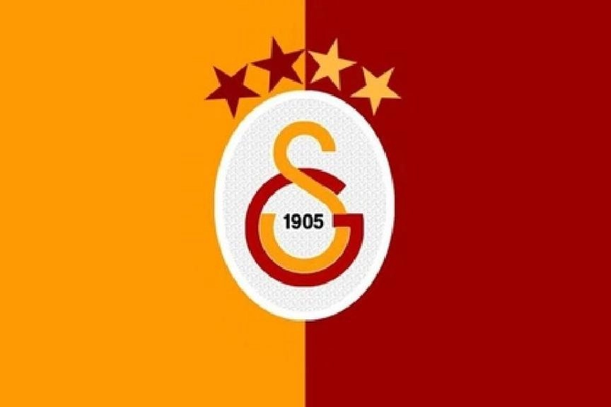 Galatasaray'dan Tarihe Geçecek Transfer Hamlesi! 24 Yıl Sonra İlk Kez...