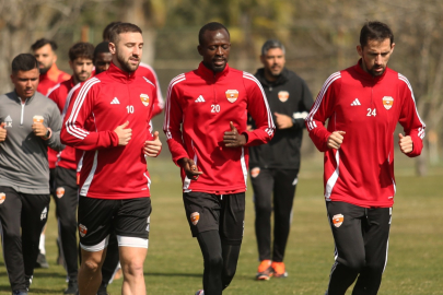 Ankaragücü galibiyetiyle moral toplayan Adanaspor, Şanlıurfa yolcusu