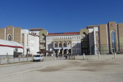 Bolu’da öğrencisine şiddet uygulayan öğretmen serbest kaldı!