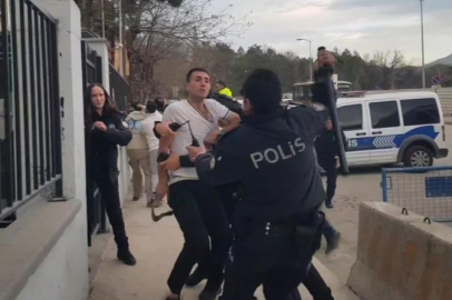 Karabük'te AVM önünde silahlı kavga