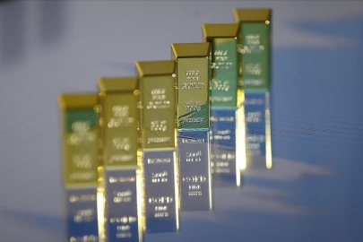 Altının ons fiyatı rekor yeniledi: 3 bin dolara doğru ilerliyor