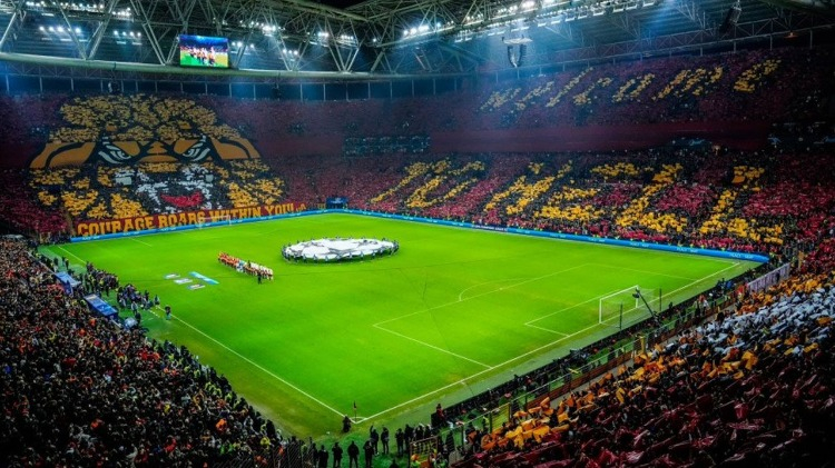 2- RAMS PARK (GALATASARAY, TÜRKİYE): TÜRKİYE'NİN GURURU, DÜNYANIN EN KORKUTUCU İKİNCİ STADI!