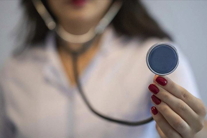 14 Mart Tıp Bayramı: Sağlık çalışanlarına anlamlı kutlamalar ve teşekkür mesajları