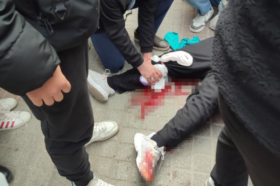 Bayrampaşa’da broşür dağıtan genç adam ablasının eski sevgilisi tarafından silahla vuruldu