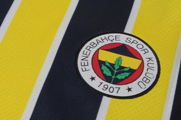 Fenerbahçe'den Yusuf Akçiçek için rekor bonservis bedeli! Avrupa devleri sıraya girdi, işte istenen fiyat!