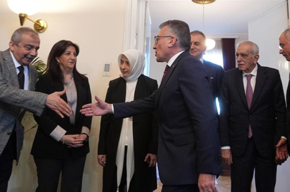 DEM Parti İmralı Heyeti ile AK Parti görüşmesi başladı