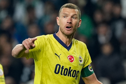 Edin Dzeko: "Fenerbahçe her zaman şampiyonluk için oynar, ben de bunun için buradayım"