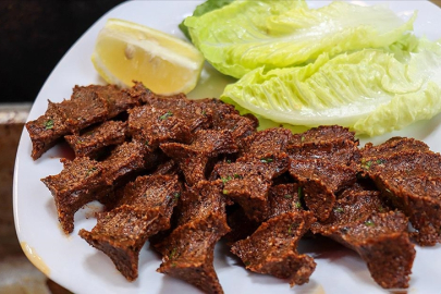 Evde lezzetli çiğ köfte yapımı: Adım adım yapılışının tarifi