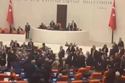 TBMM'de gergin anlar: CHP'li Başarır, Kolonyayı AK Parti sıralarına fırlattı