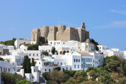 Vizesiz gidebileceğiniz Patmos Adası'na nasıl gidilir? Adanın neyi meşhur?