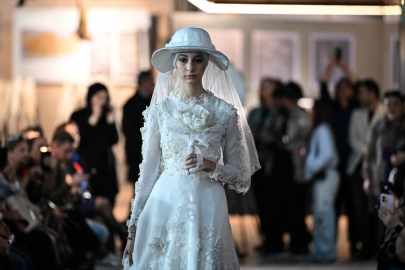 Annemin sandığından defilesi' Yaşlılara Saygı Haftası'na damgasını vurdu