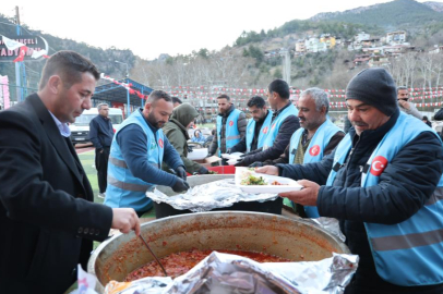 Feke’de binlerce kişiye iftar: Ramazan’ın maneviyatı birlikte yaşandı