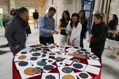 Adana’da çaydan elde edilen “Vegan Deri” ile hazırlanan sergi açıldı