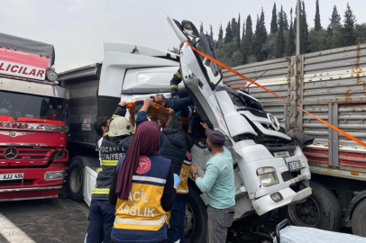 Kocaeli TEM Otoyolu'nda zincirleme kaza