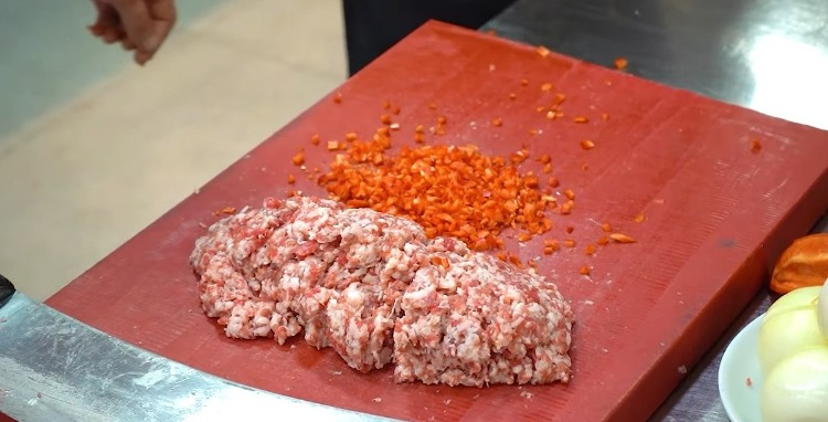 Adana Kebap Yapılışı: