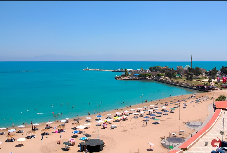 Yumurtalık Plajı’ndan Doğal Zenginliklere Uzanan Bir Tatil