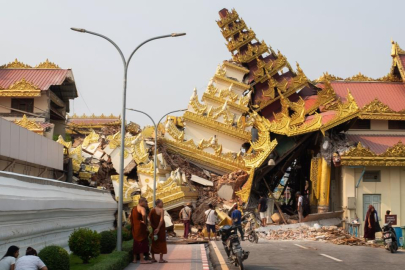 Myanmar'daki depremler bilançosu ağırlaşıyor