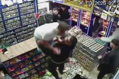 Adapazarı'nda tekel bayiinde dehşet: Ortalık savaş alanına döndü!