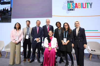 Aile ve Sosyal Hizmetler Bakanı Göktaş, Berlin’deki Küresel Engellilik Zirvesi'nde Türkiye’nin çalışmalarını paylaştı