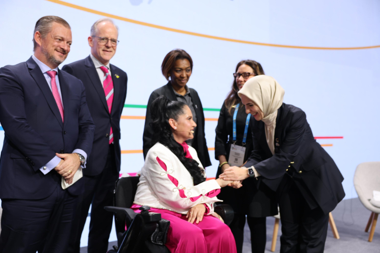 Aile ve Sosyal Hizmetler Bakanı Göktaş, Berlin’deki Küresel Engellilik Zirvesi'nde Türkiye’nin çalışmalarını paylaştı