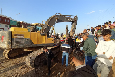 Şanlıurfa'da toprak altında kalan iki işçi hayatını kaybetti, bir işçi aranıyor