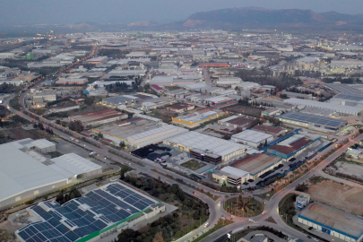 AOSB, ülkenin sanayi üretimine rekor katkı sağlıyor