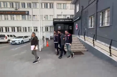 Bursa'da hakkında 19 aranma kaydı bulunan şahıs saklandığı evinde yakalandı