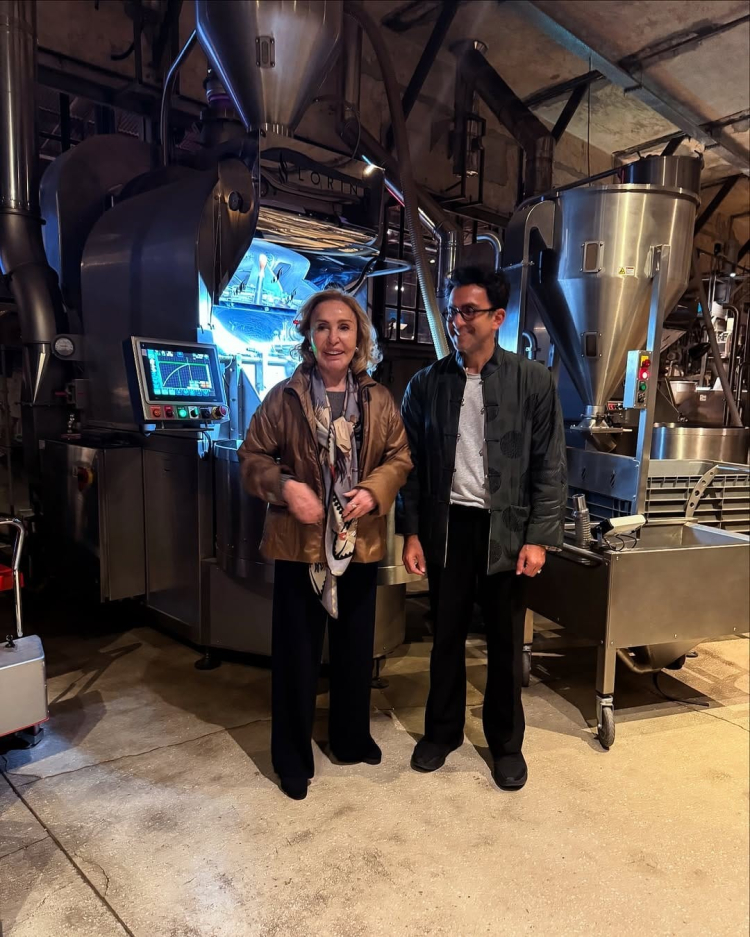 Çiğdem Simavi'den EspressoLab ziyareti 2