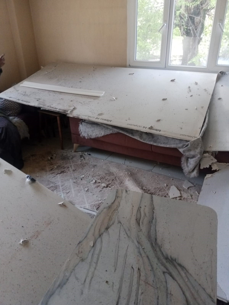 Osmaniye'de depremzede kadının yıkılan evinin yerine yaptırdığı yuvası başına yıkıldı 5