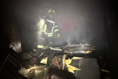 Mersin Tarsus’ta müstakil evde yangın: Eşyalar kullanılamaz hale geldi