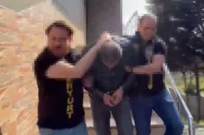 Taksicinin kadın yolcuya tokat atıp saçını çektiği anlar kamerada!