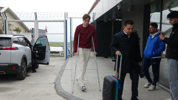 Trabzonspor, Fenerbahçe derbisi için İstanbul’da 3