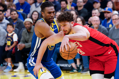 Alperen Şengün'den double-double, Houston Rockets deplasmanda Warriors'ı devirdi