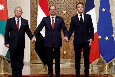 Kahire’de üçlü zirve: Macron, Sisi ve Kral Abdullah’tan Gazze için ateşkes ve yardım çağrısı