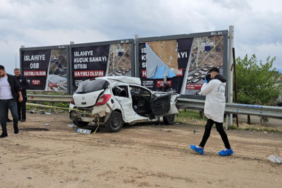 Gaziantep’te feci kaza: Anne ile oğlu hayatını kaybetti, kaza anı kamerada!