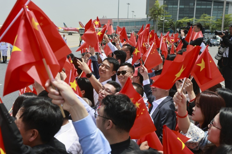 Xi Jinping Vietnam'da ABD tarifeleri gölgesinde yeni ipek yolları mı kuruluyor 3