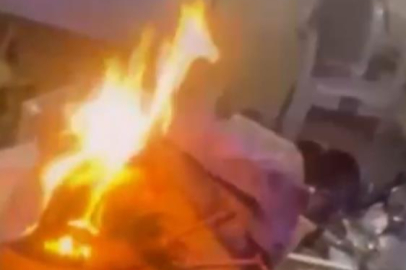 Antalya'da ailesiyle tartışan şahıs, öfkesine yenik düşerek evini ateşe verdi