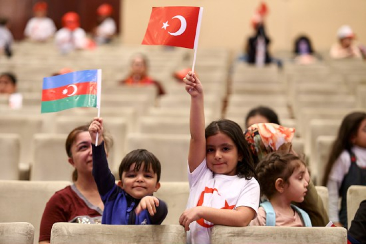 23 Nisan Ulusal Egemenlik ve Çocuk Bayramı