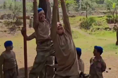 Hatay'da Jandarma Komutanlığı çocukları bir günlüğüne asker yaptı! Yürek ısıtan görüntüler ortaya çıktı