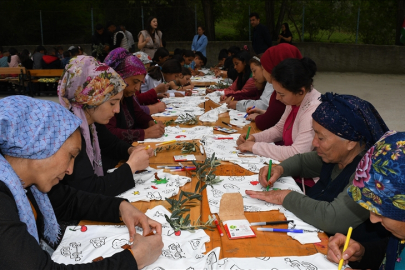 Osmaniye'de öğrenciler, hazırladıkları hediyeleri Gazze'deki çocuklara gönderdi