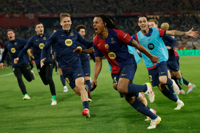 Barcelona, uzatmalarda Real Madrid’i 3-2 yenerek Kral Kupası’nı kazandı