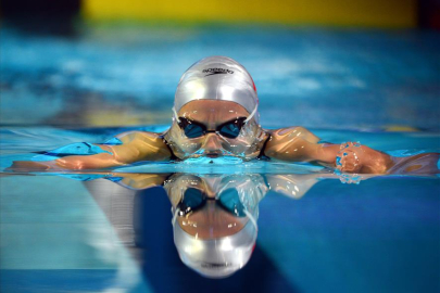 Yüzme ne kadar sürede öğrenilir? Yüzme öğrenmenin belli bir yaş sınırı var mı?