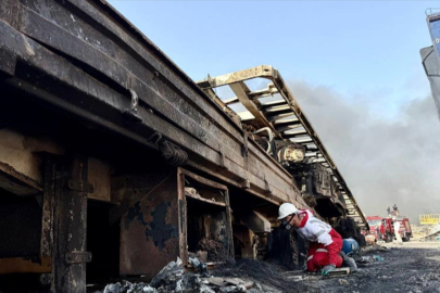 İran'da büyük patlamanın yaşandığı limandaki hasarın maliyeti belirlendi