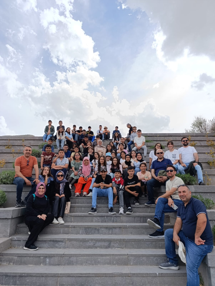 Karaisalı'dan Türkiye'ye uzanan kardeşlik köprüsü 7 Bölge 7 YBO Kardeşliği 4