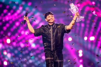 Eurovision 2025 birincisi JJ kimdir? Kaç yaşında, nereli?