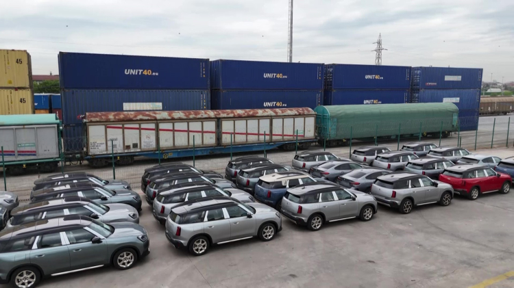 Otomobiller Marmaray’la boğazın altından taşındı Sevkiyat Köseköy Lojistik Merkezi’ne ulaştı 2