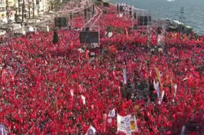 İzmir mitinginde “Kaç kişiydik?” tartışması: CHP 2 milyon dedi, Emniyet 70 bin saydı