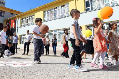 Okullar ne zaman kapanacak? Yaz Tatili Kurban Bayramı'yla birleşecek mi?